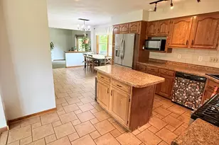 2556 N Green Bay Rd, Racine, WI 53405 - Photo 8