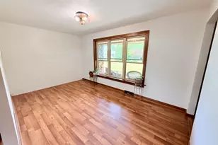 2556 N Green Bay Rd, Racine, WI 53405 - Photo 16