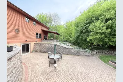 2556 N Green Bay Rd, Racine, WI 53405 - Photo 46