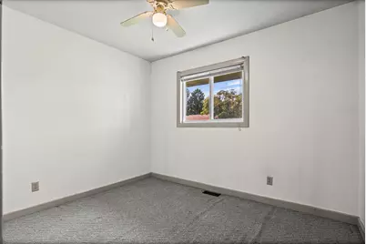 3039  29th Ct, La Crosse, WI 54601 - Photo 12