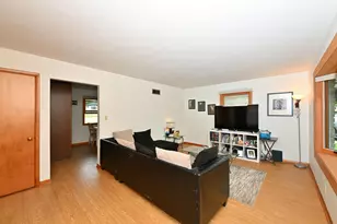1715 Monroe Ave, South Milwaukee, WI 53172 - Photo 8