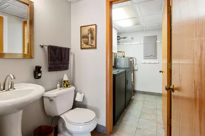 N89W16337  Main St #D12, Menomonee Falls, WI 53051 - Photo 14