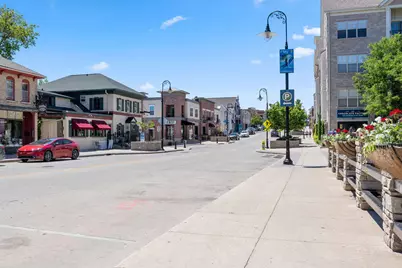 N89W16337  Main St #D12, Menomonee Falls, WI 53051 - Photo 18