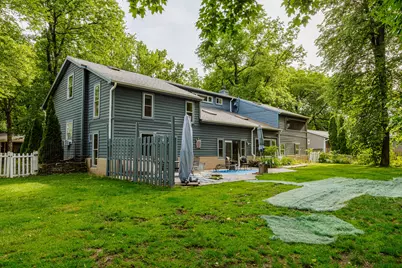 727 E Madison St, Oconomowoc, WI 53066 - Photo 36