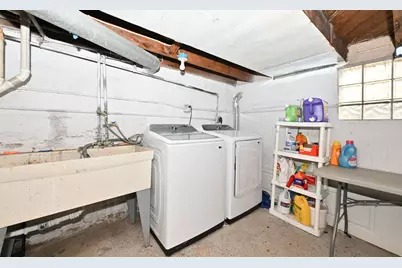 1557 S 71st St, West Allis, WI 53214 - Photo 22