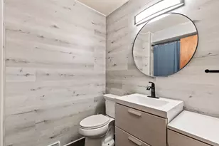 18345 Ashlea Dr, Brookfield, WI 53045 - Photo 18