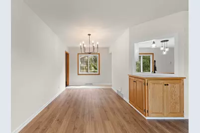 18345  Ashlea Dr, Brookfield, WI 53045 - Photo 8
