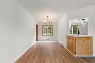 18345 Ashlea Dr, Brookfield, WI 53045 - Photo 8