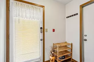 3212 Wood Rd, Racine, WI 53406 - Photo 4