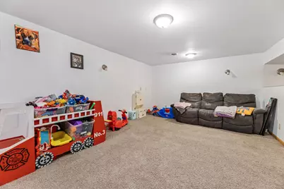 107 S 6th St, Black River Falls, WI 54615 - Photo 10