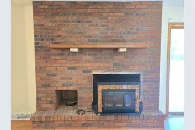 W6330  Eastern Ave, Koshkonong, WI 53538 - Photo 12
