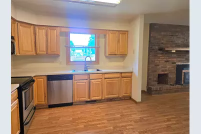 W6330  Eastern Ave, Koshkonong, WI 53538 - Photo 8