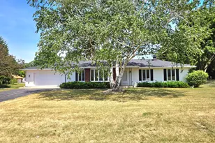 W6330 Eastern Ave, Koshkonong, WI 53538 - Photo 2