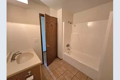 W6330  Eastern Ave, Koshkonong, WI 53538 - Photo 32