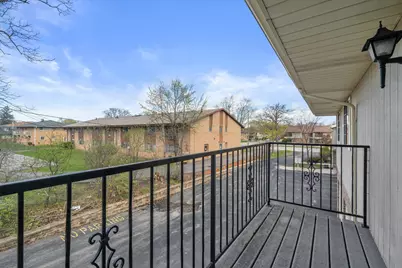 8131 W Oklahoma Ave, Milwaukee, WI 53219 - Photo 10