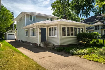127  19th St, La Crosse, WI 54601 - Photo 24