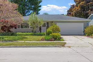 1237 Kaufmann Ave, Sheboygan, WI 53081 - Photo 14