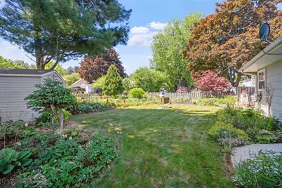 1237  Kaufmann Ave, Sheboygan, WI 53081 - Photo 6