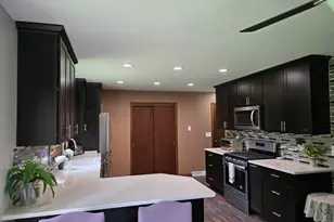 1309 Hickory Dr, Jefferson, WI 53549 - Photo 12