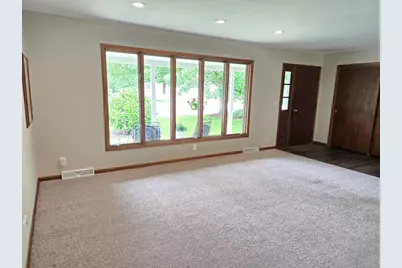 1309  Hickory Dr, Jefferson, WI 53549 - Photo 16