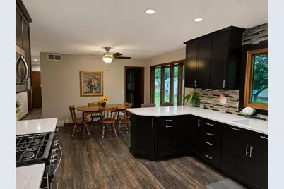 1309  Hickory Dr, Jefferson, WI 53549 - Photo 10