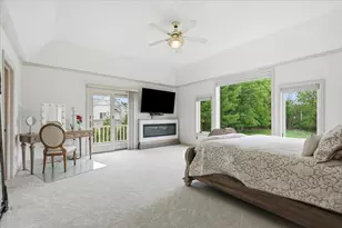 N28W30244 Red Hawk Ct, Delafield, WI 53072 - Photo 34