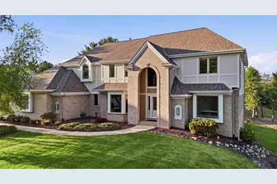 N28W30244  Red Hawk Ct, Pewaukee, WI 53072 - Photo 1