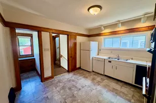 4034 N Larkin St, Shorewood, WI 53211 - Photo 16