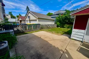 4034 N Larkin St, Shorewood, WI 53211 - Photo 34