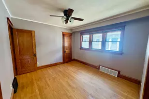 4034 N Larkin St, Shorewood, WI 53211 - Photo 12