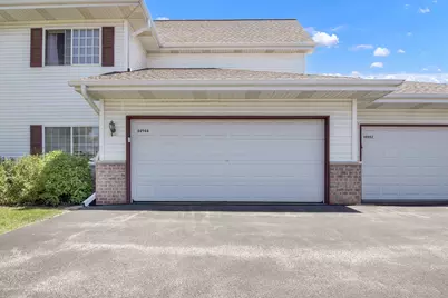 14944 W Arrowhead Ln, New Berlin, WI 53151 - Photo 24