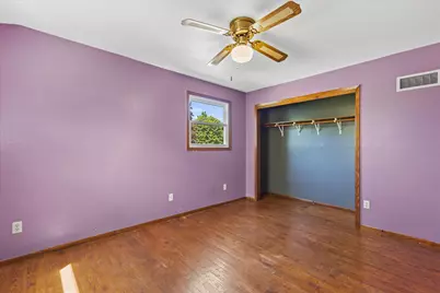 6436  Riverdale Ln, Greendale, WI 53129 - Photo 20