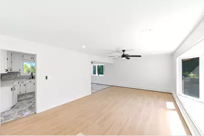 1100  Alfred St, Brookfield, WI 53005 - Photo 8
