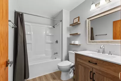 6459 N 107th St, Milwaukee, WI 53224 - Photo 24