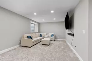6459 N 107th St, Milwaukee, WI 53224 - Photo 32