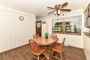15070 W Mark Dr, New Berlin, WI 53151 - Photo 10