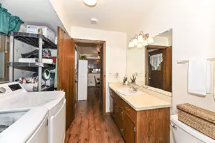 15070 W Mark Dr, New Berlin, WI 53151 - Photo 24