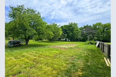 4221  Wood Rd, Racine, WI 53403 - Photo 38