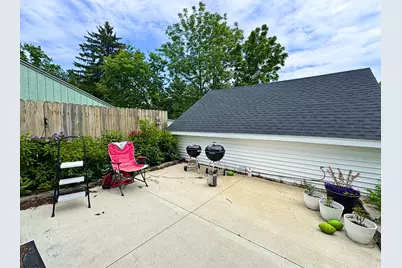 4221  Wood Rd, Racine, WI 53403 - Photo 26