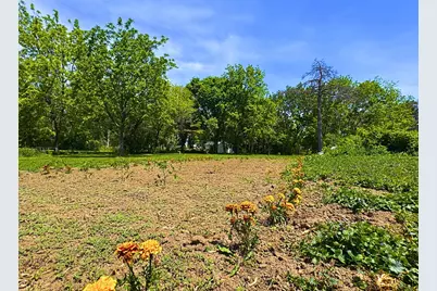 4221  Wood Rd, Racine, WI 53403 - Photo 34