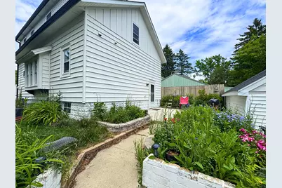 4221  Wood Rd, Racine, WI 53403 - Photo 28