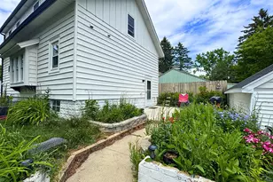 4221 Wood Rd, Racine, WI 53403 - Photo 28