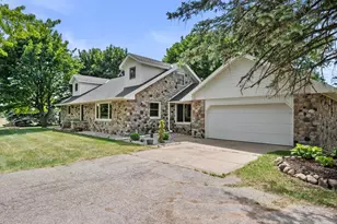 W334S7837 County Rd E, Mukwonago, WI 53149 - Photo 2