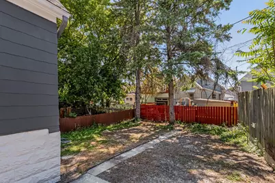 2132 S 23rd St #2132A, Milwaukee, WI 53215 - Photo 24