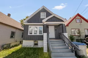 2132 S 23rd St, Milwaukee, WI 53215 - Photo 2