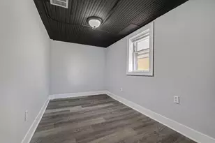 2132 S 23rd St, Milwaukee, WI 53215 - Photo 22