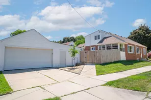 2802 S 47th St, Milwaukee, WI 53219 - Photo 28