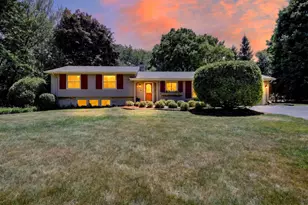 18345 Harvest Ln, Brookfield, WI 53045 - Photo 54