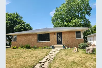 6205 N Garden Grove Ln, Glendale, WI 53209 - Photo 16