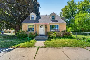 8601 W Melvina St, Milwaukee, WI 53222 - Photo 1